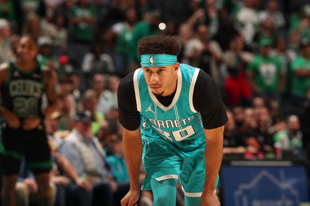 是他目前效 是他目前效