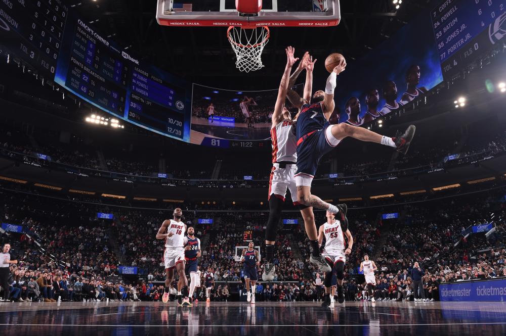 切尔西签下 切尔西签下